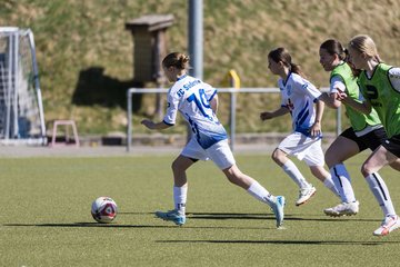 Bild 74 - wCJ Suederelbe - wBJ UH-Adler : Ergebnis: 7:1